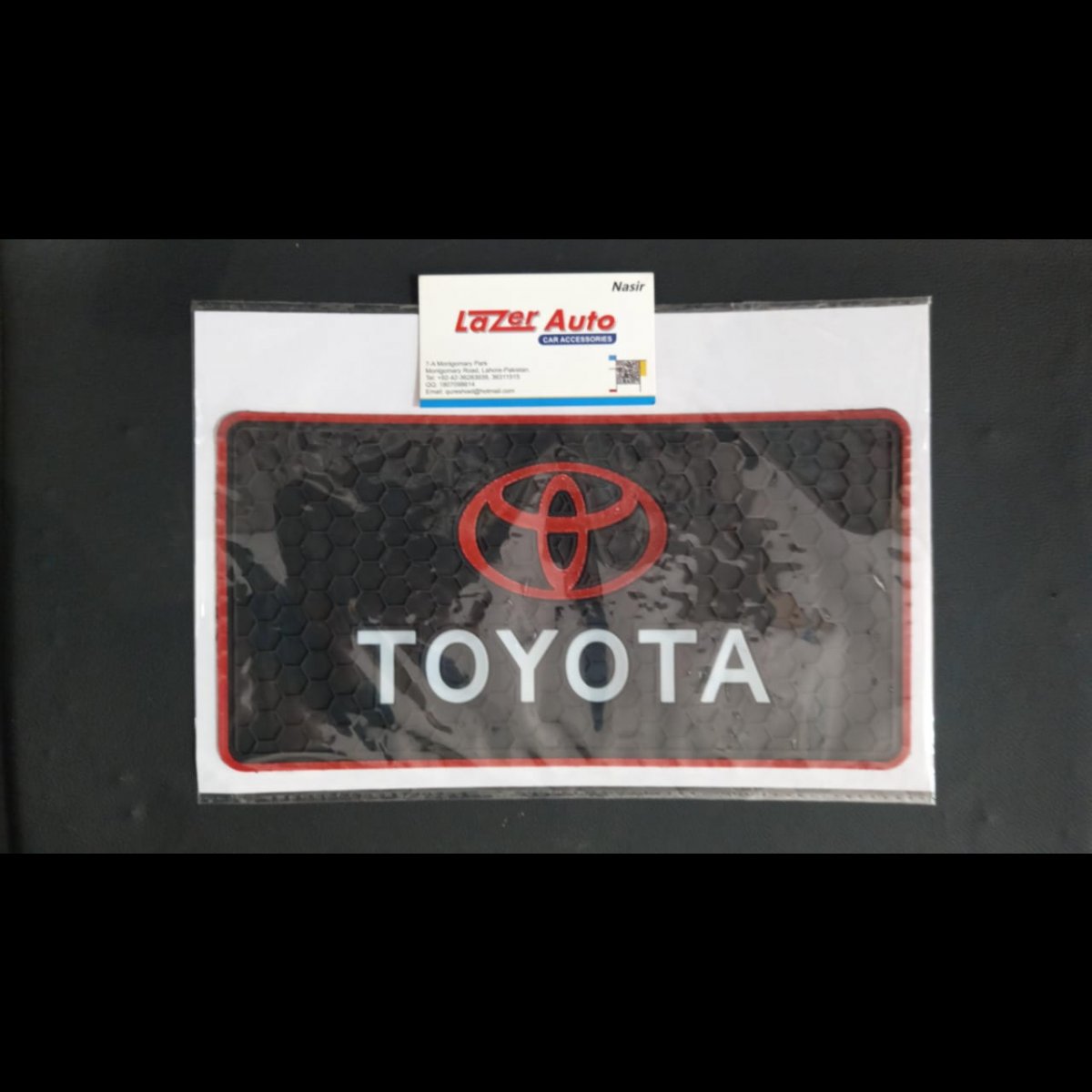 toyota-non-slip-dash-mat-114235_2.jpeg