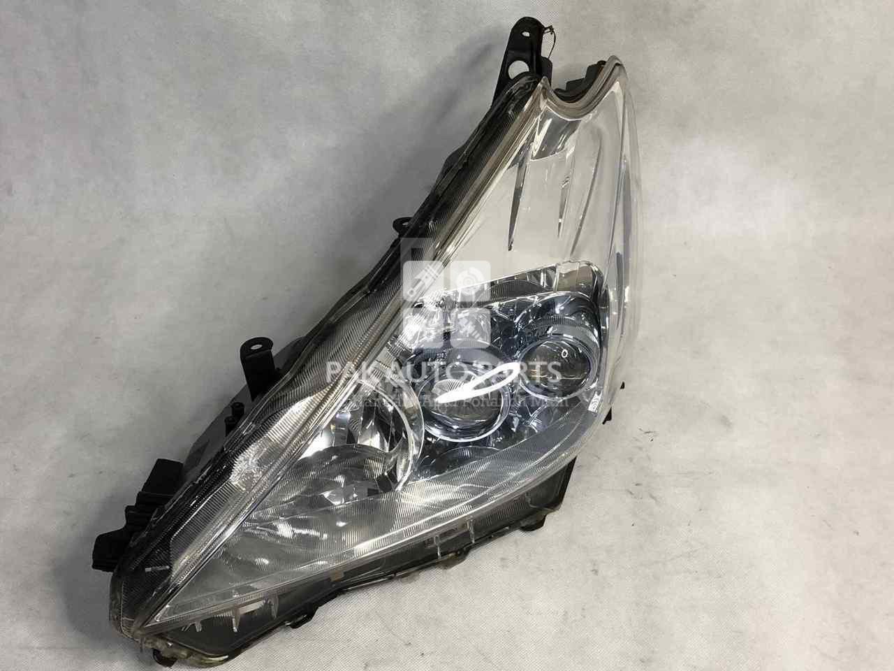 Toyota Prius Alpha Left Side Headlight